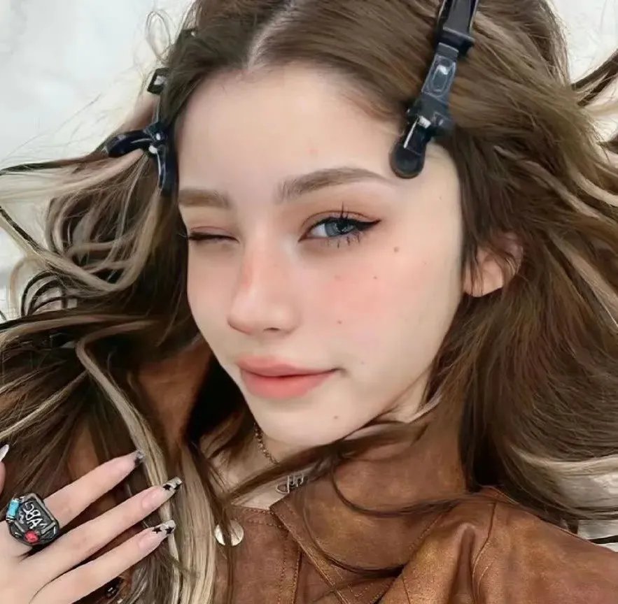 女士忘记了甚么